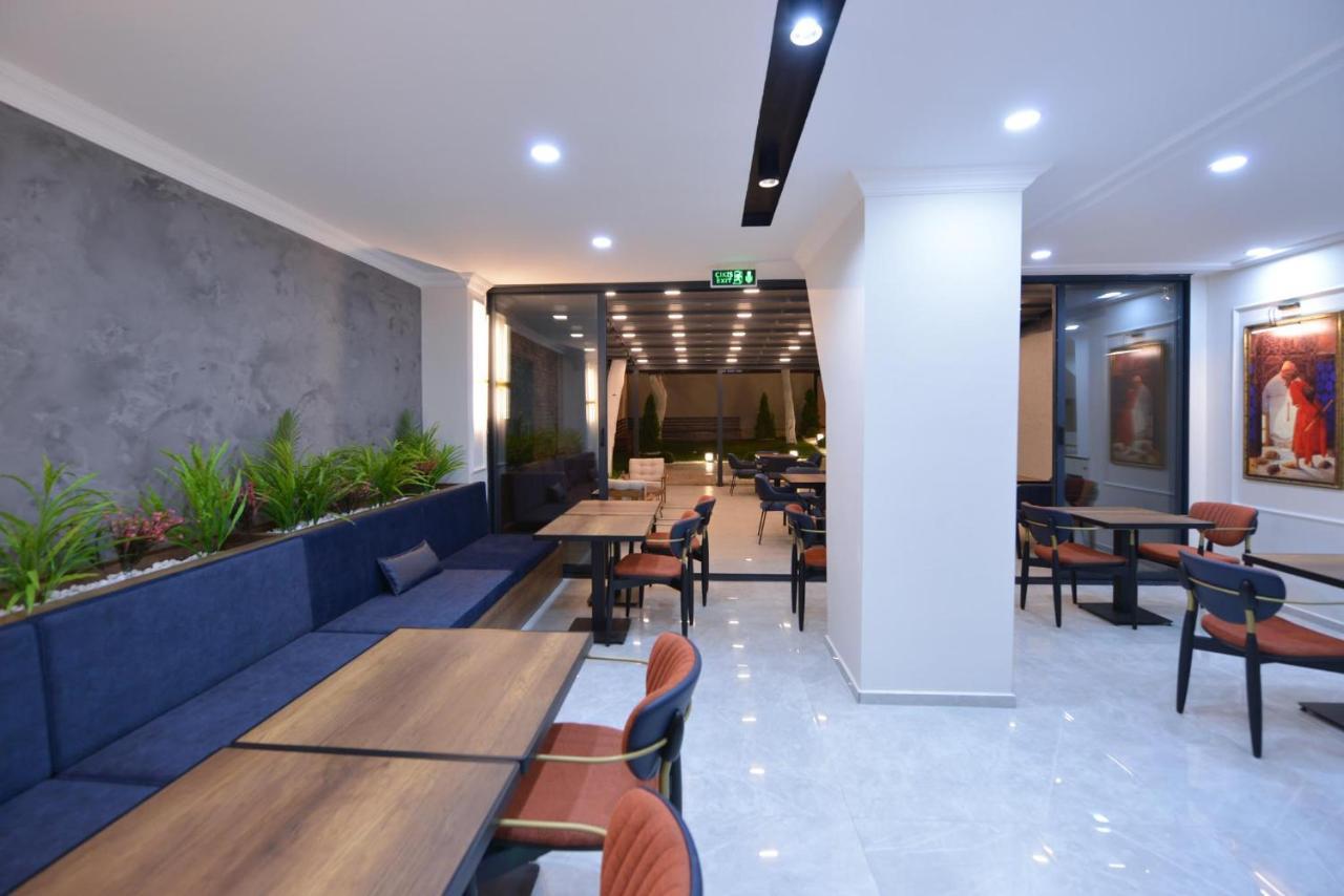 Arnavutkoy Istport Garden Hotels מראה חיצוני תמונה The interior of the hotel