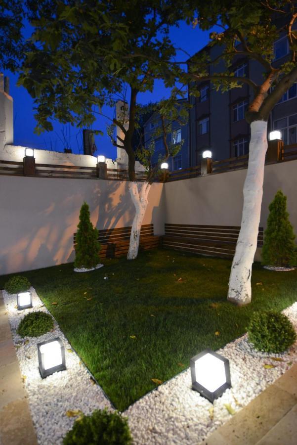 Arnavutkoy Istport Garden Hotels מראה חיצוני תמונה The garden of the museum