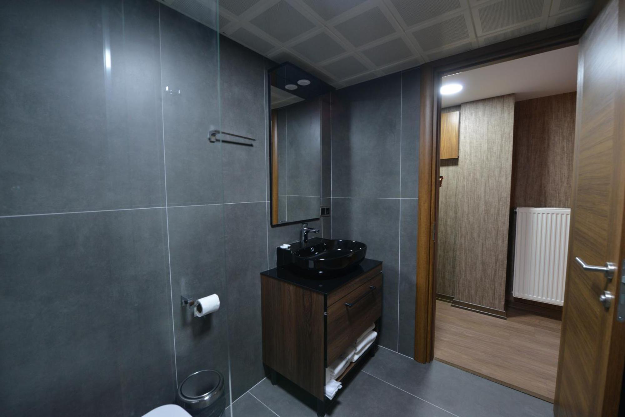 Arnavutkoy Istport Garden Hotels מראה חיצוני תמונה Bathroom